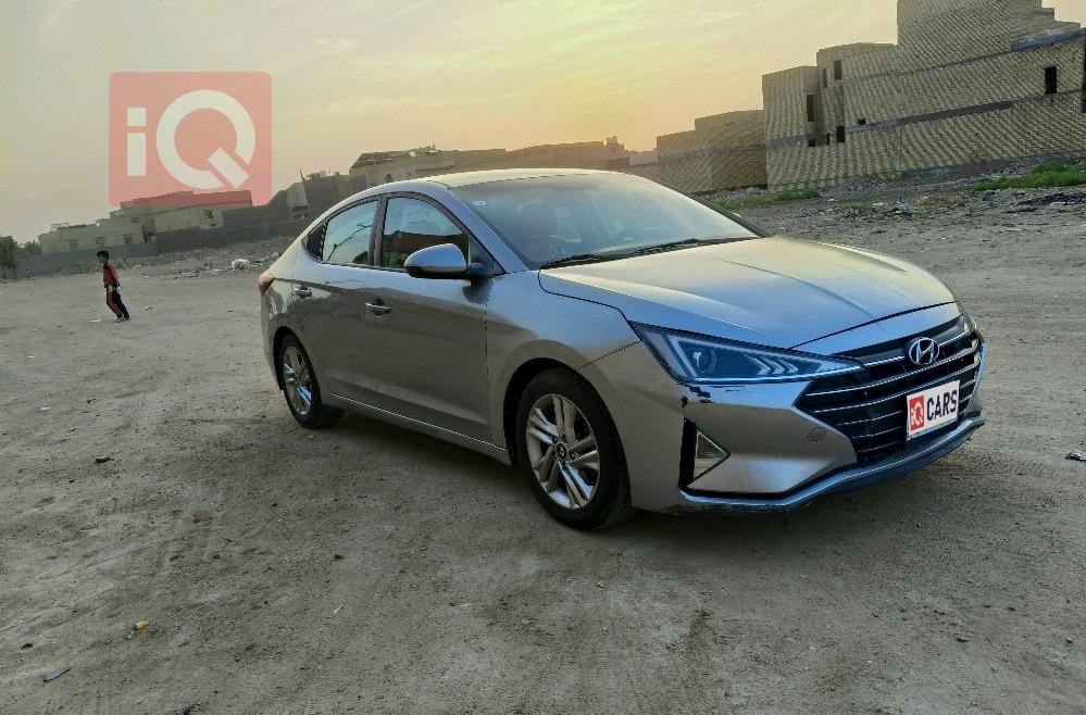 هيونداي النترا